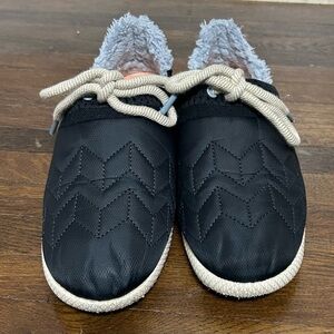 Black Quilted Slip-On Shoes‎ with Beige Laces